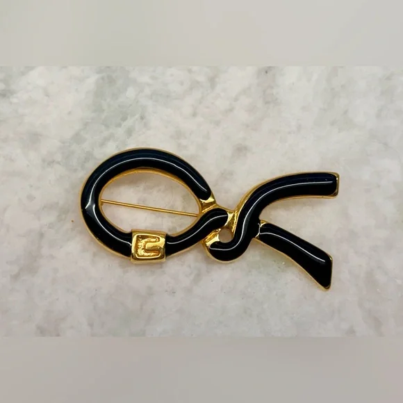 ROBERTA DI CAMERINO Vintage Grandmacore Blue Enamel Gold-Tone Metal Logo Brooch - Picture 8 of 16